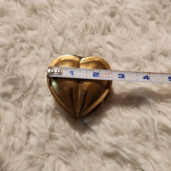 Vintage Heart-Shaped Brass Trinket Box MCM Cottage Fairy Boho - Picture 3 of 8